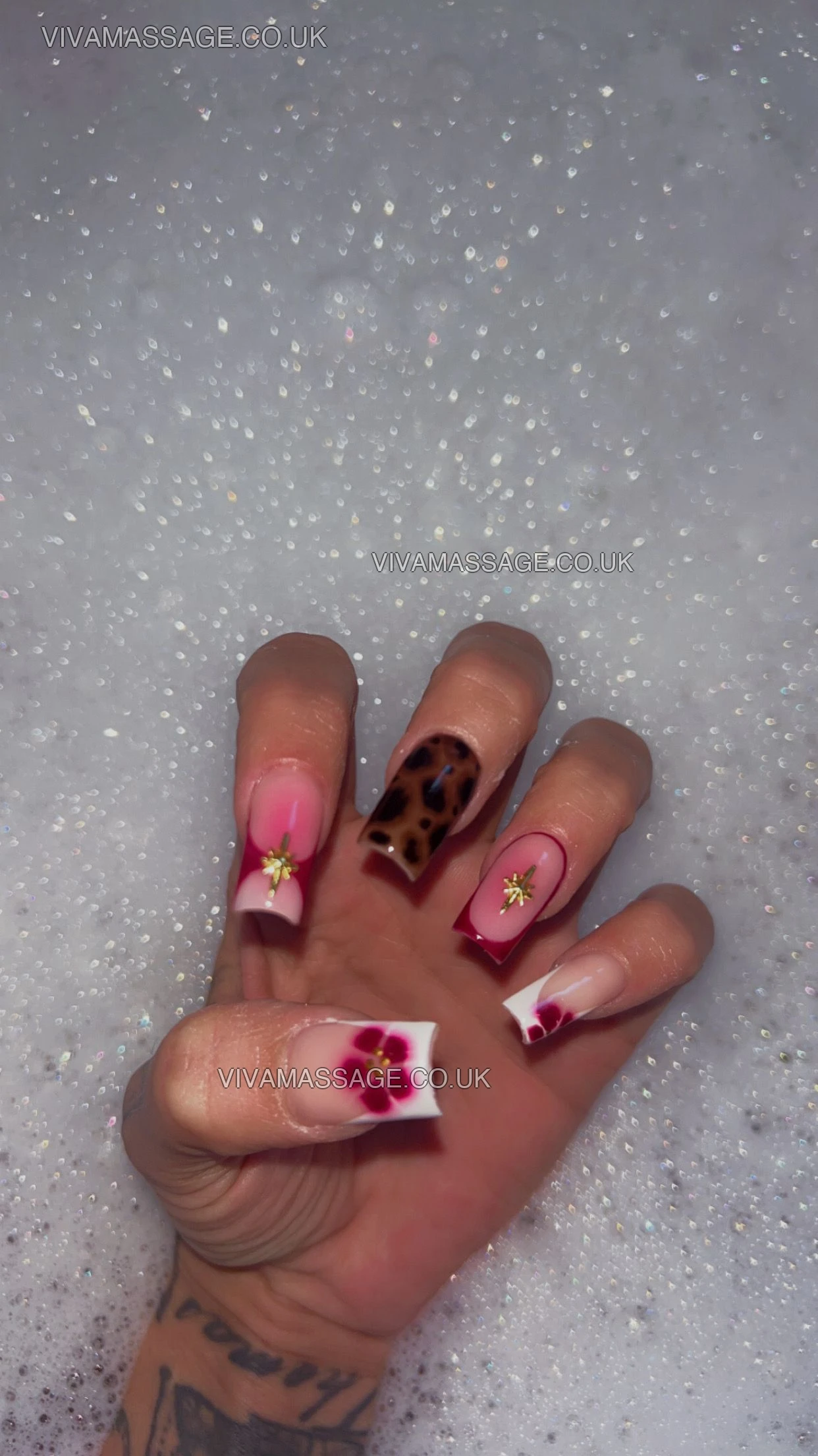 Photo 31 of EnglishBeckz