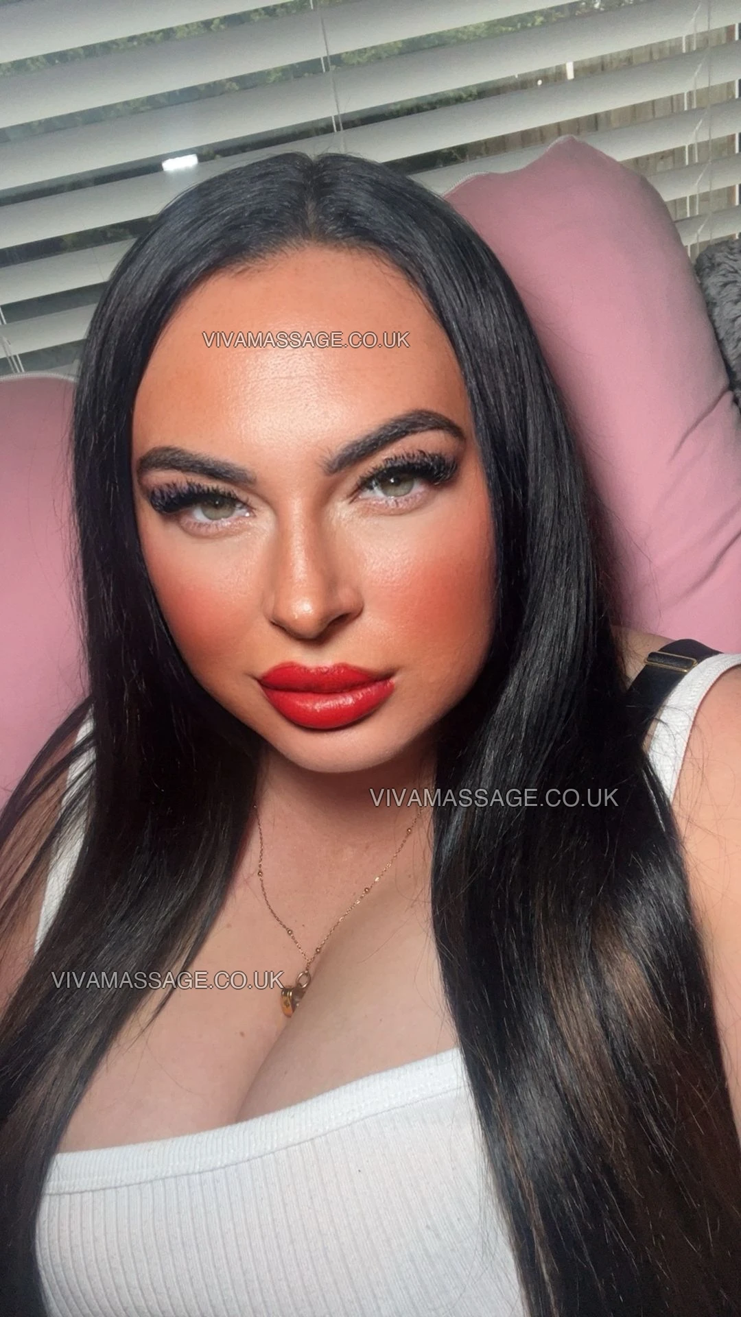 Photo 2 of SOPHIEJAMESON