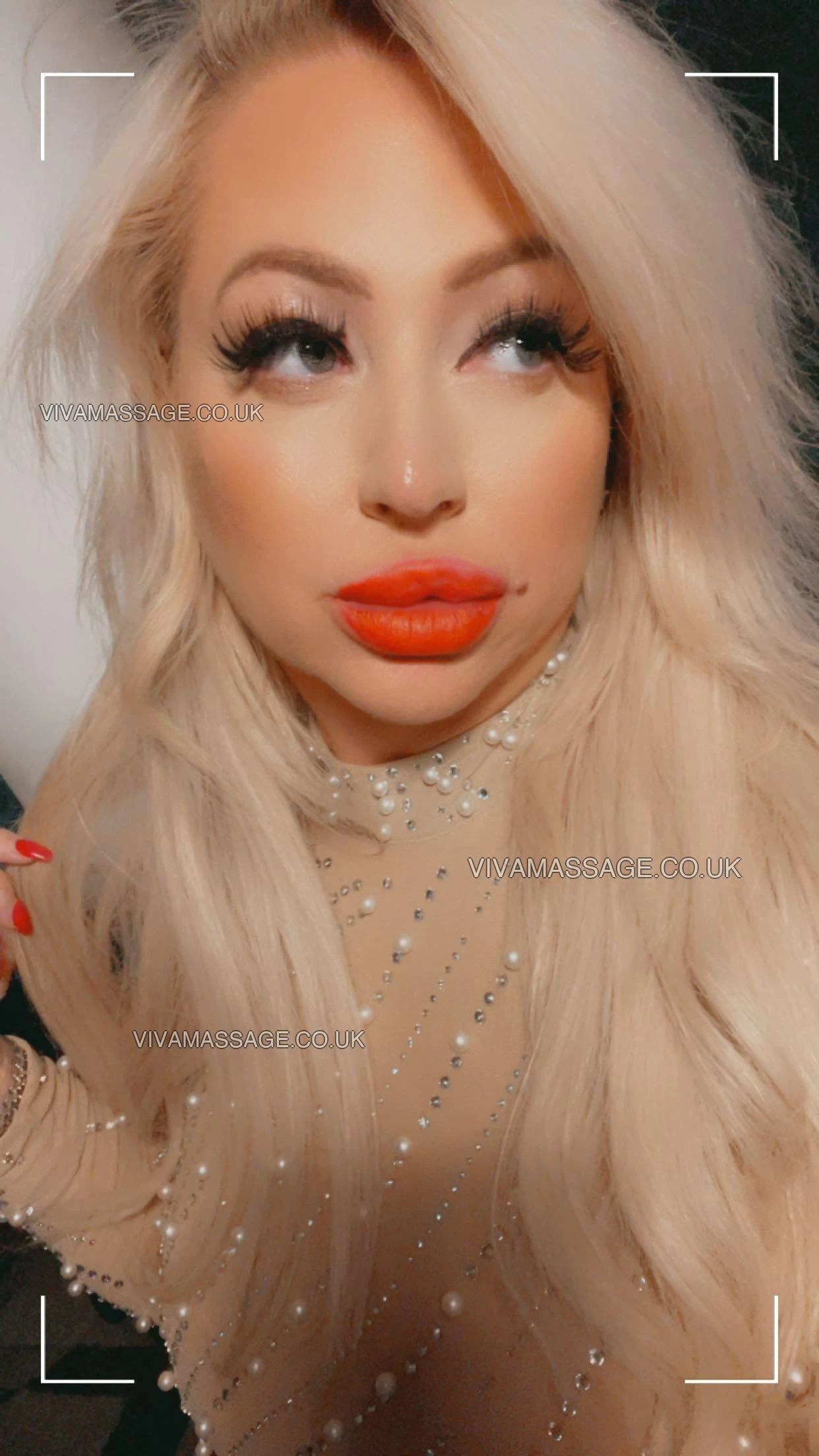 Photo 1 of BUSTY GODDESS SOPHIE