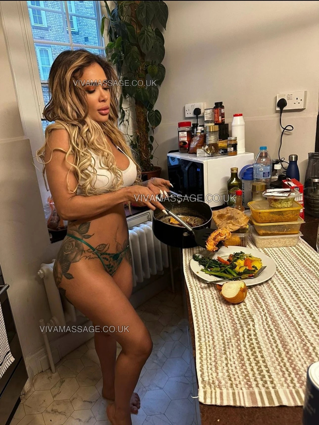 Photo 1 of Linda Lopez