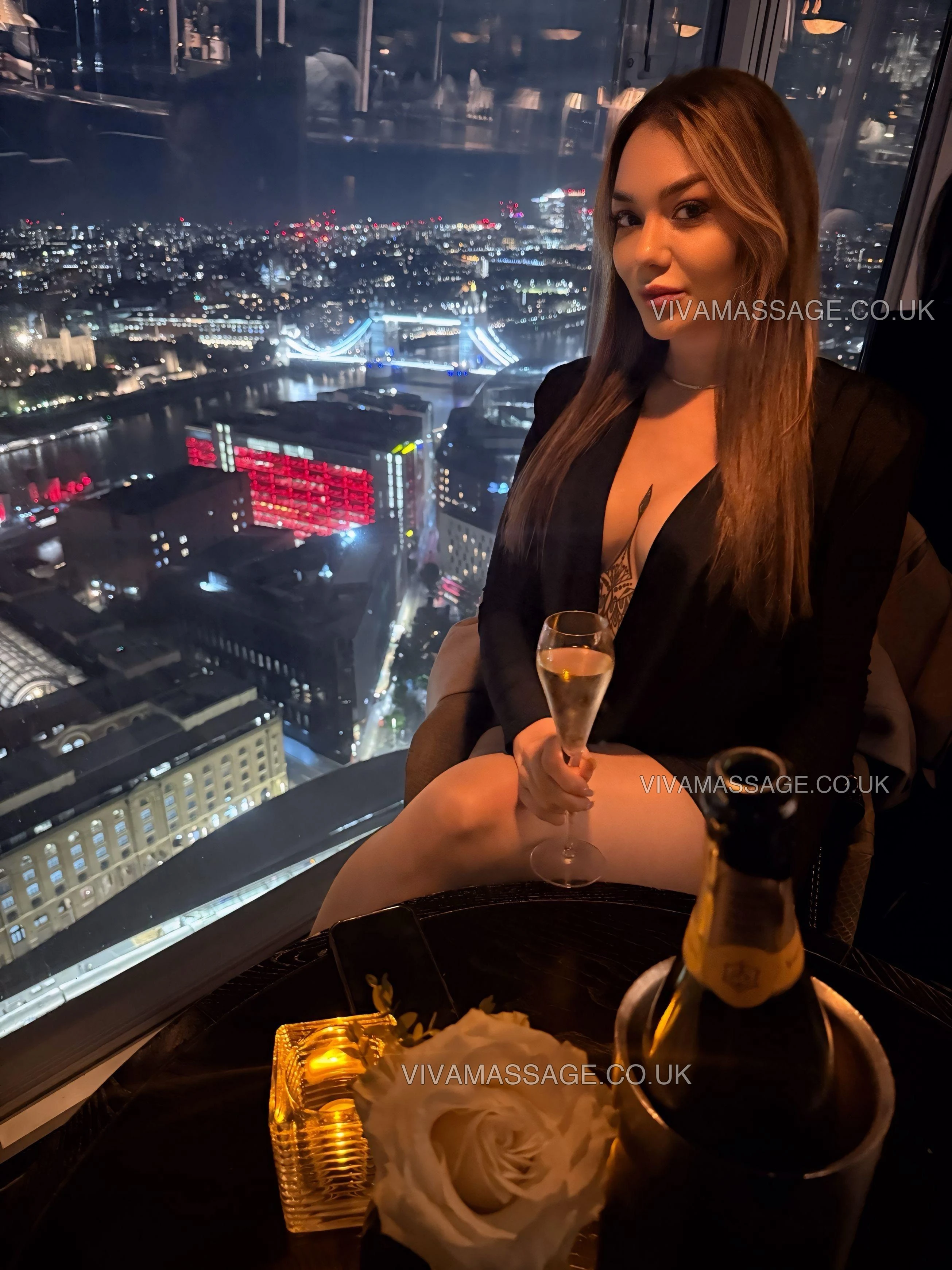 Photo 12 of Camila Duarte