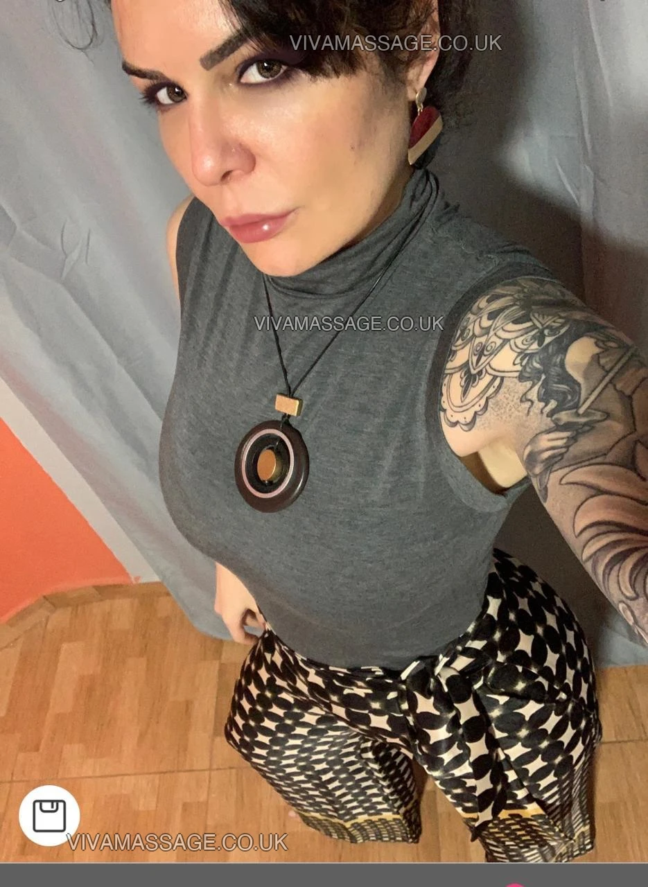 Photo 22 of ALEXIA BRAZIL