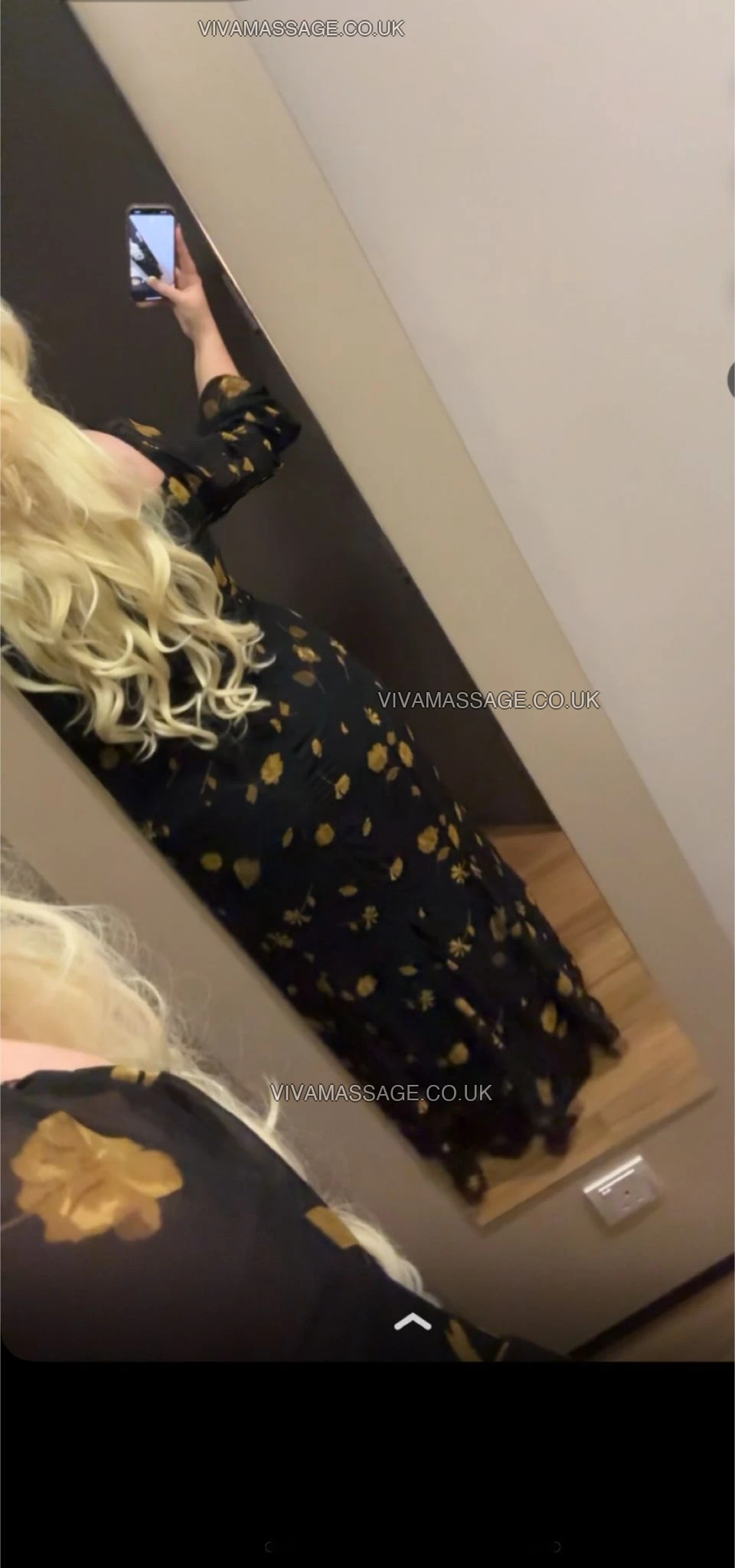 Photo 2 of BritishCurvyBabe