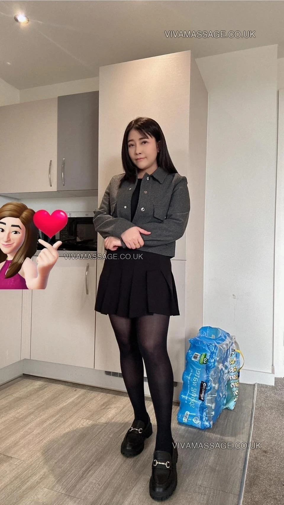 Photo 14 of Busty Nina Thai     