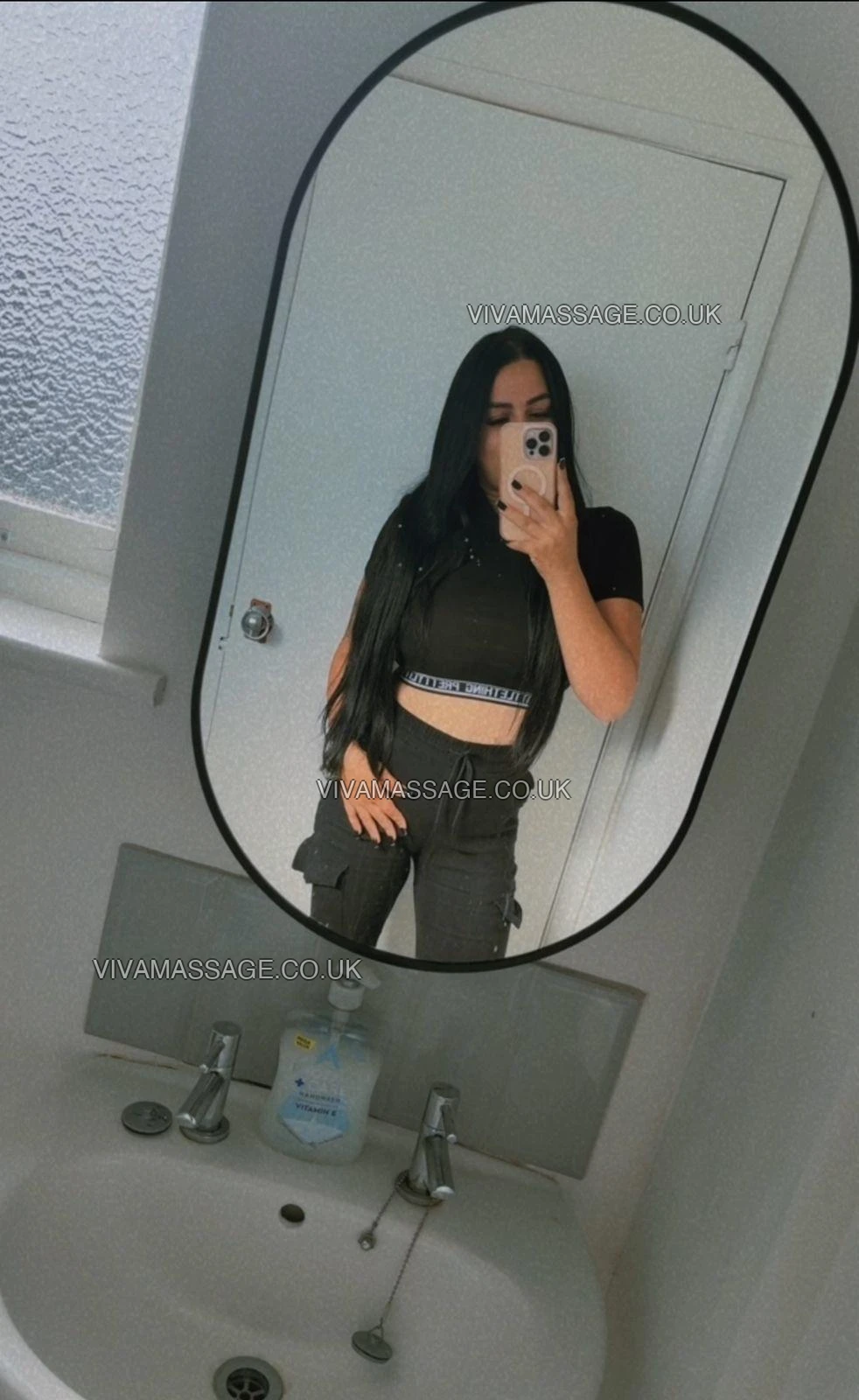 Photo 26 of Angelina Jolie