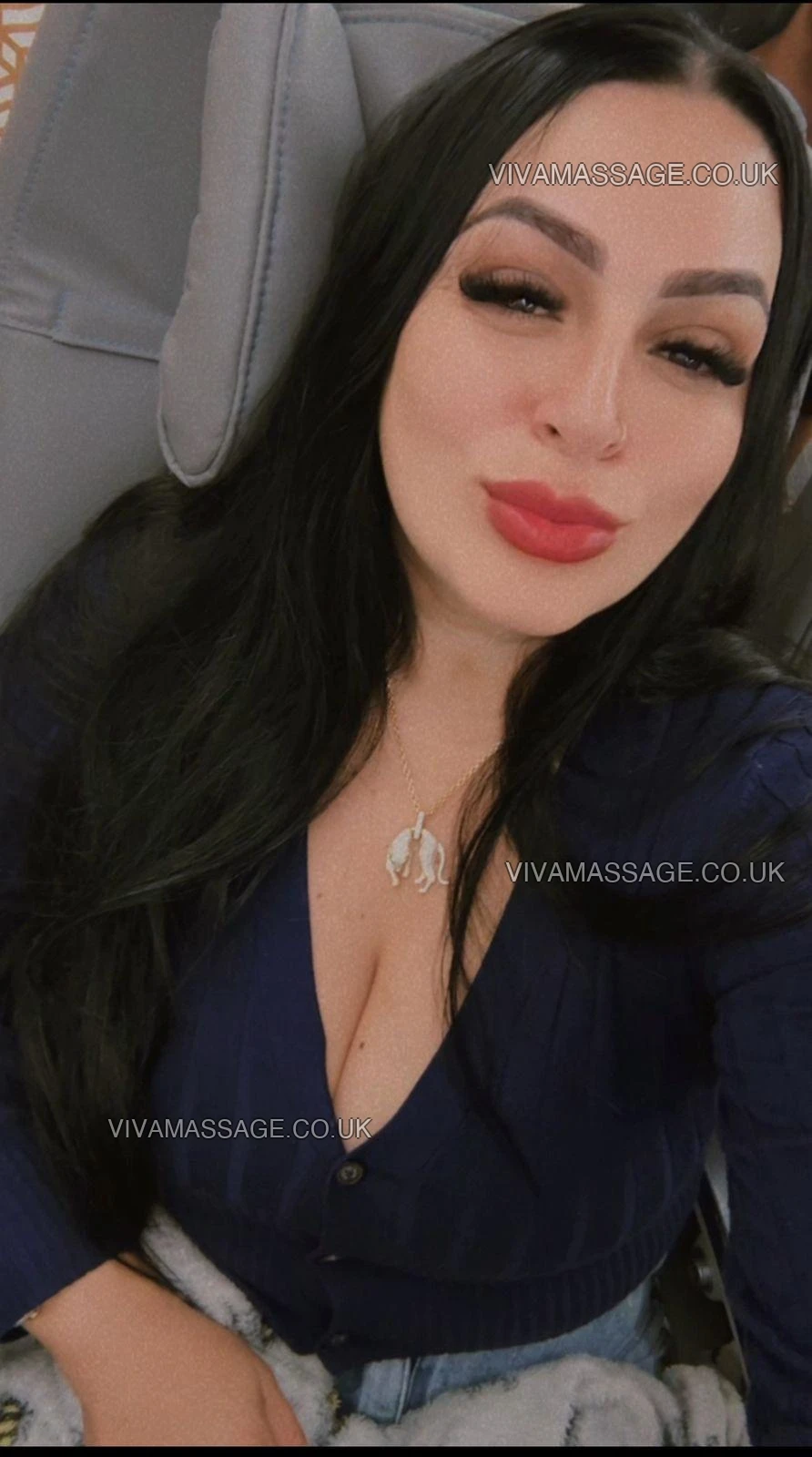 Photo 27 of Angelina Jolie