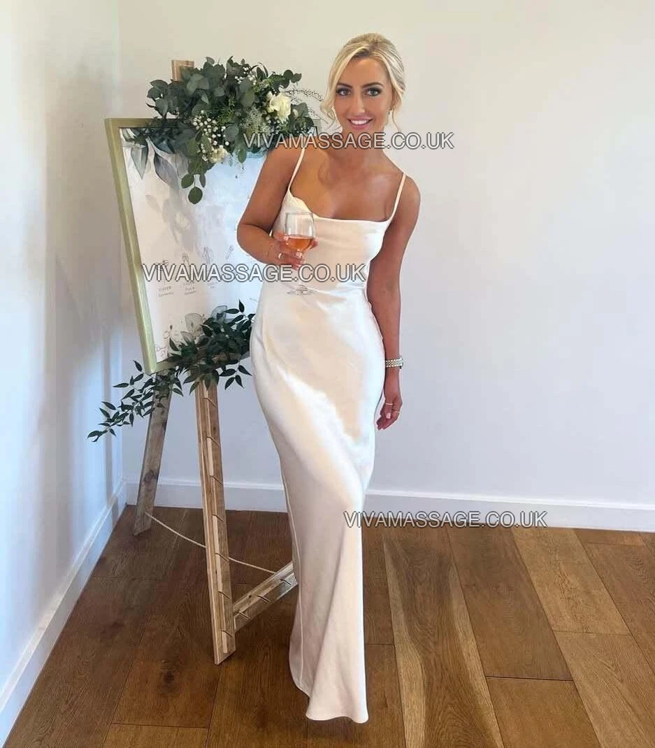 Photo 33 of First-Class-Blonde