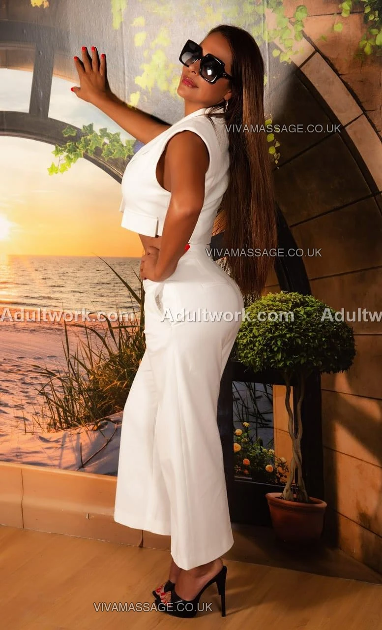 Photo 1 of JESSIE BEAUTY