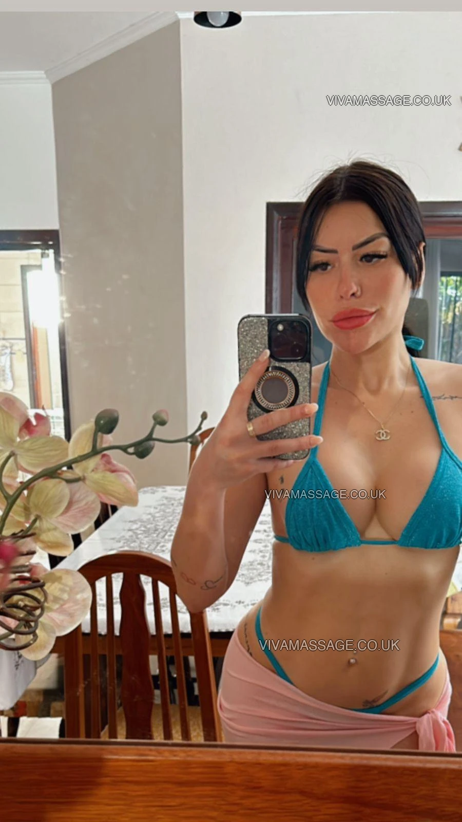 Photo 1 of Girlfriend_Bella_