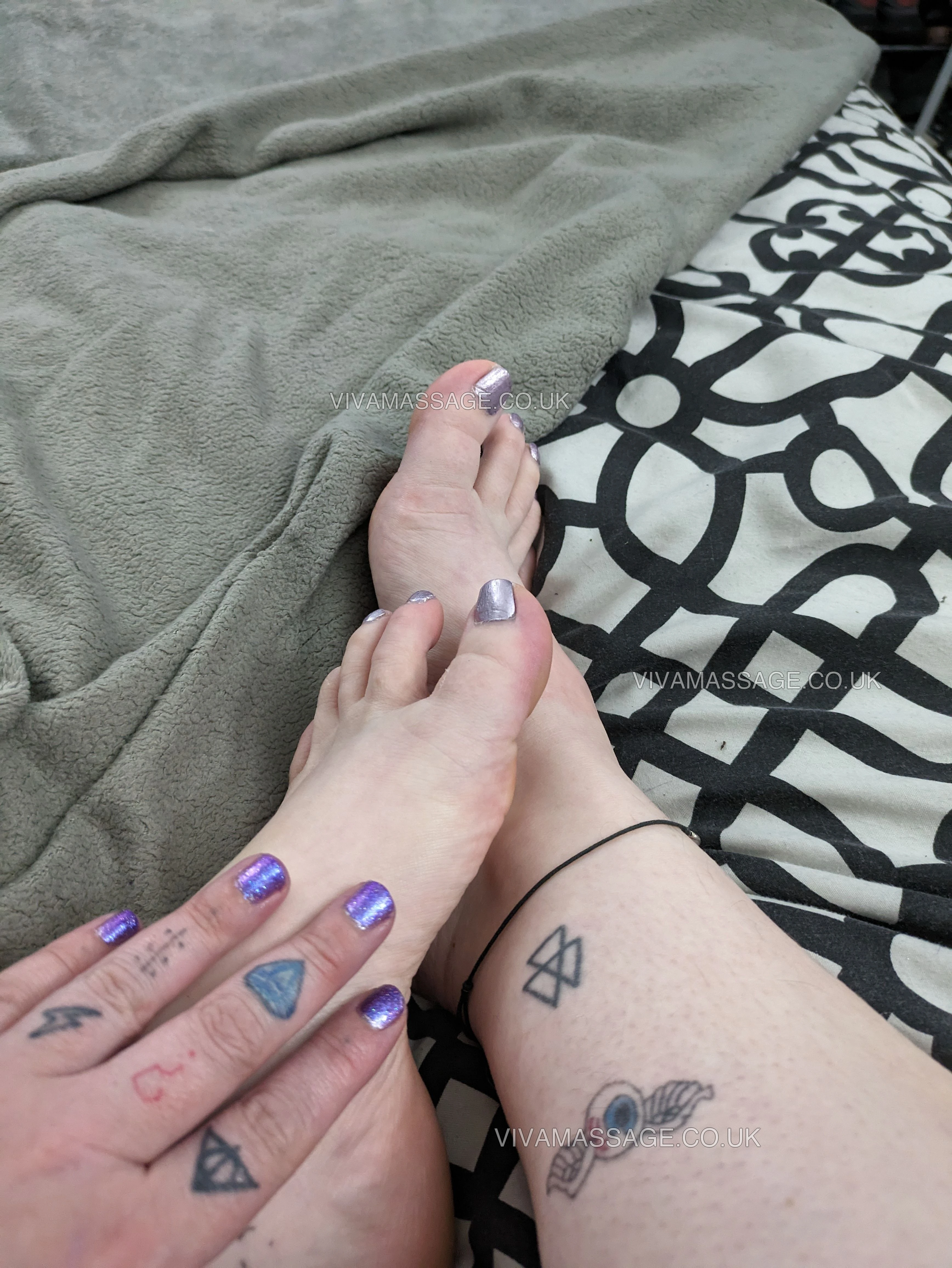 Photo 2 of CurvyDixxie