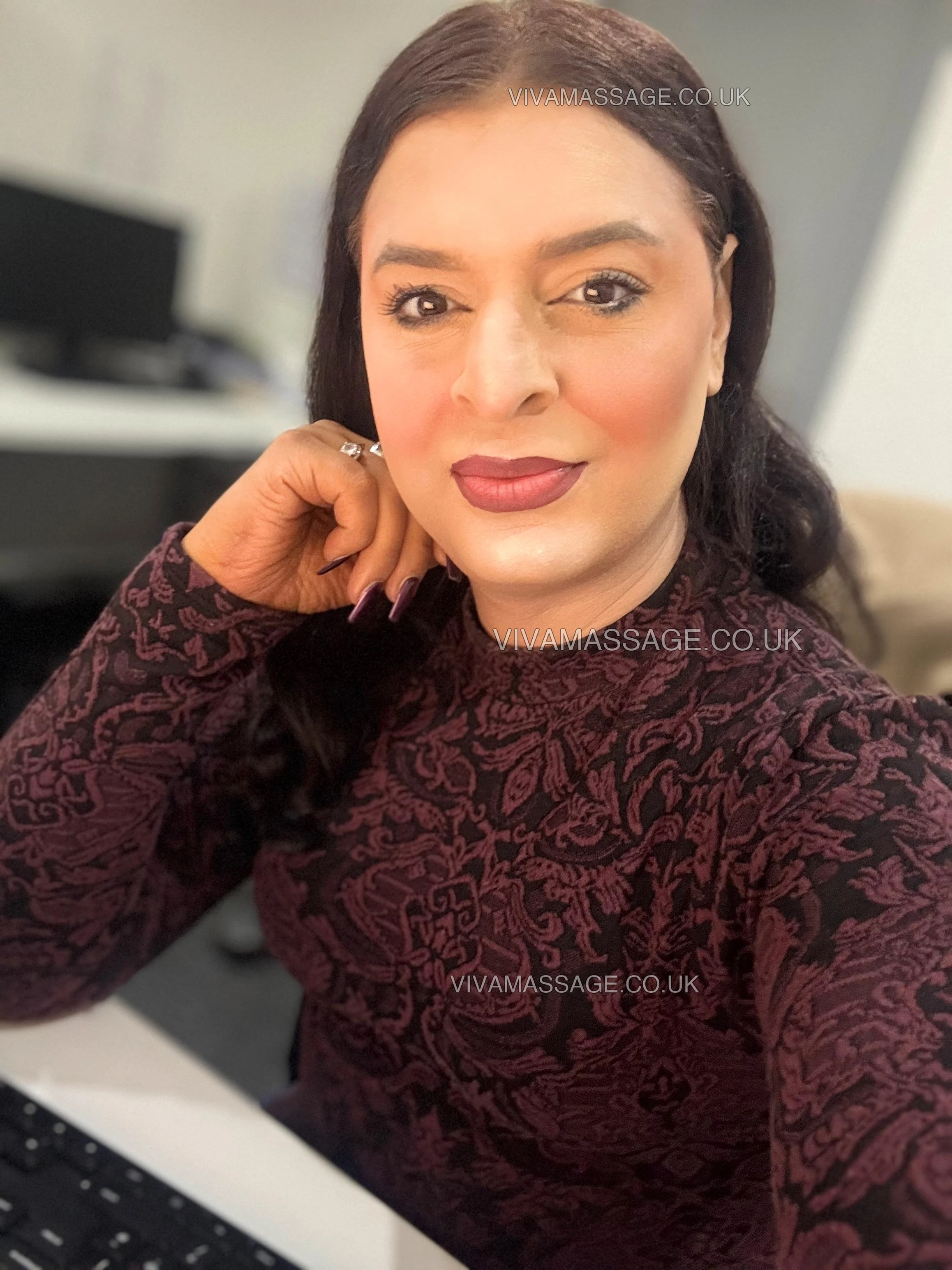 Photo 4 of AmeeraB33