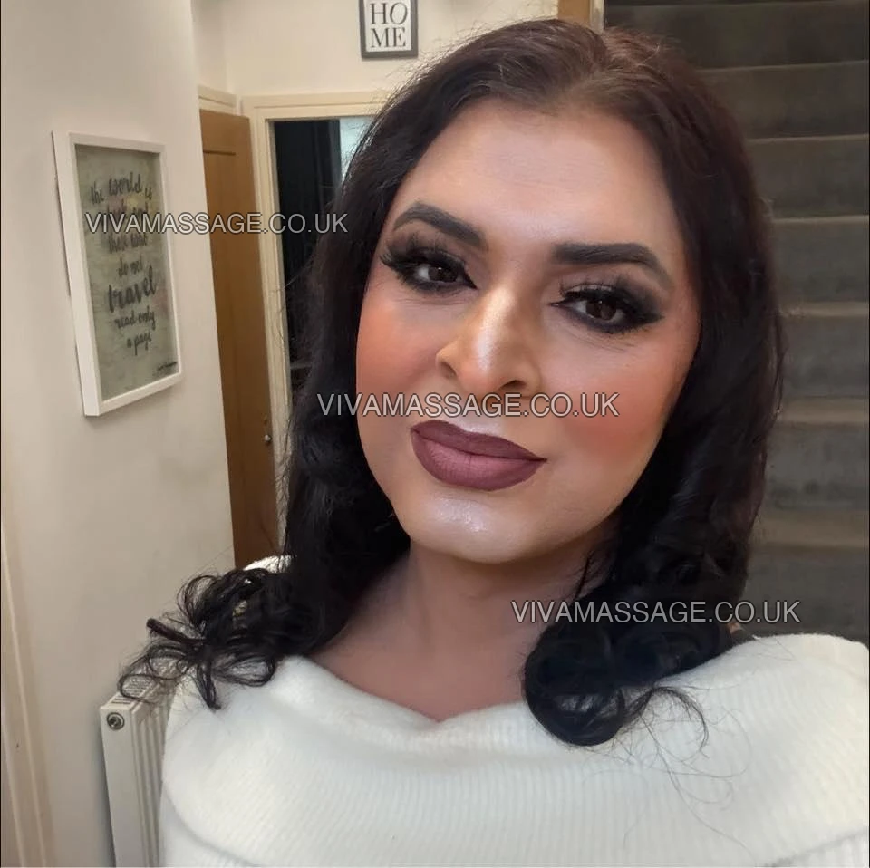 Photo 12 of AmeeraB33