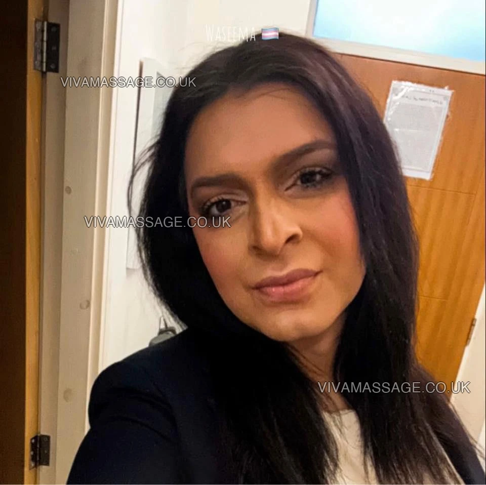 Photo 19 of AmeeraB33