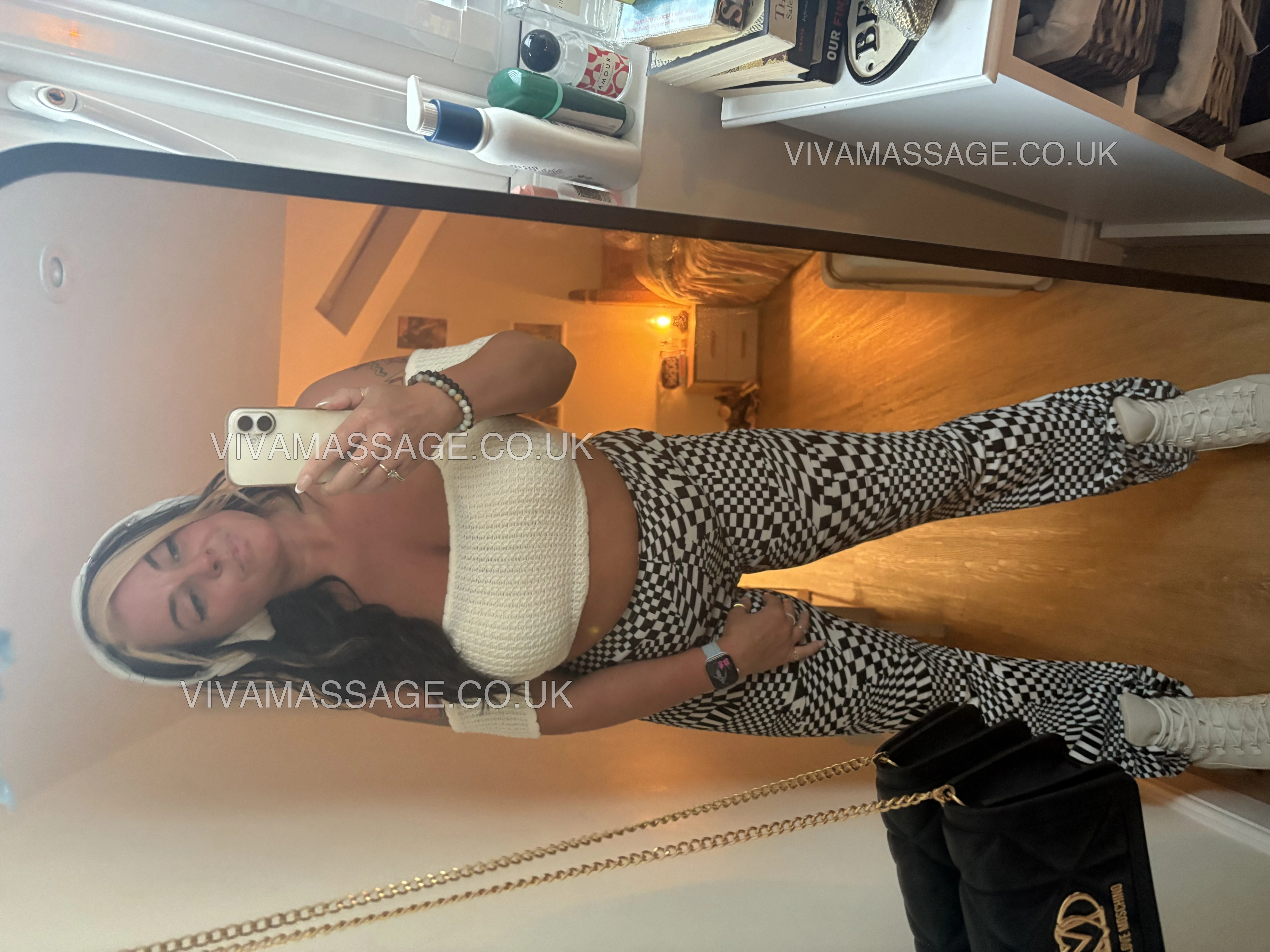 Photo 7 of Tia belle