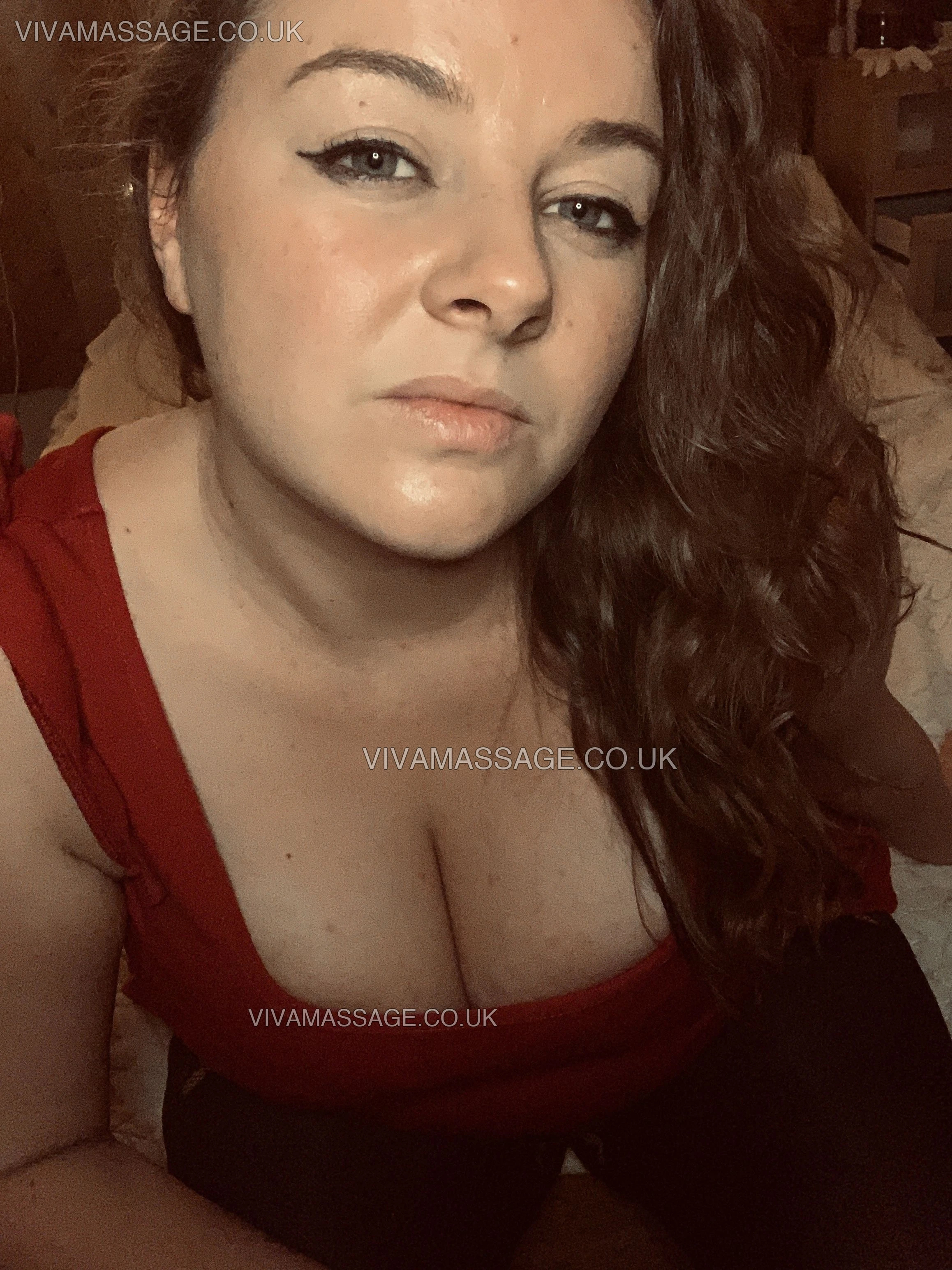 Photo 49 of Tia belle