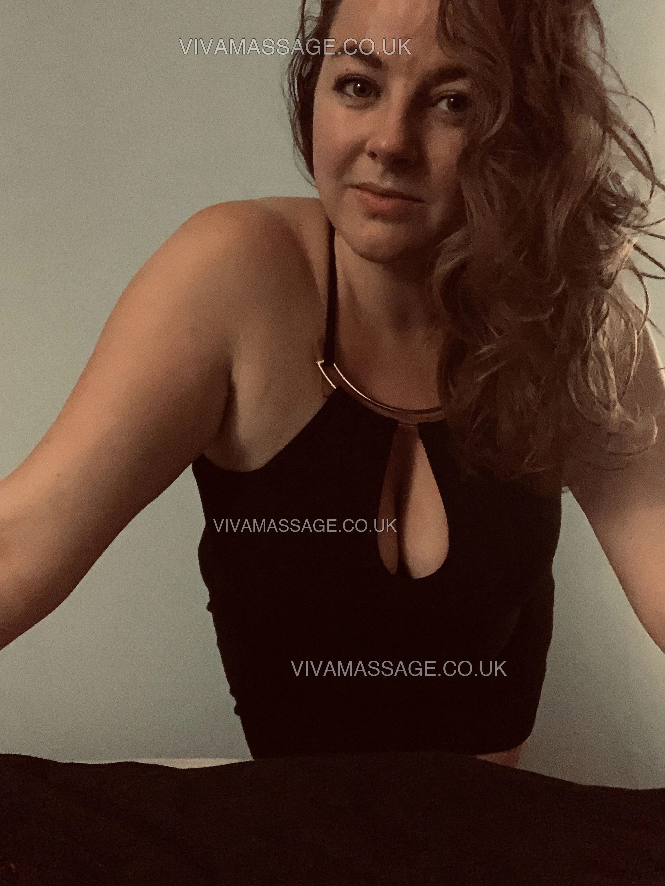 Photo 64 of Tia belle