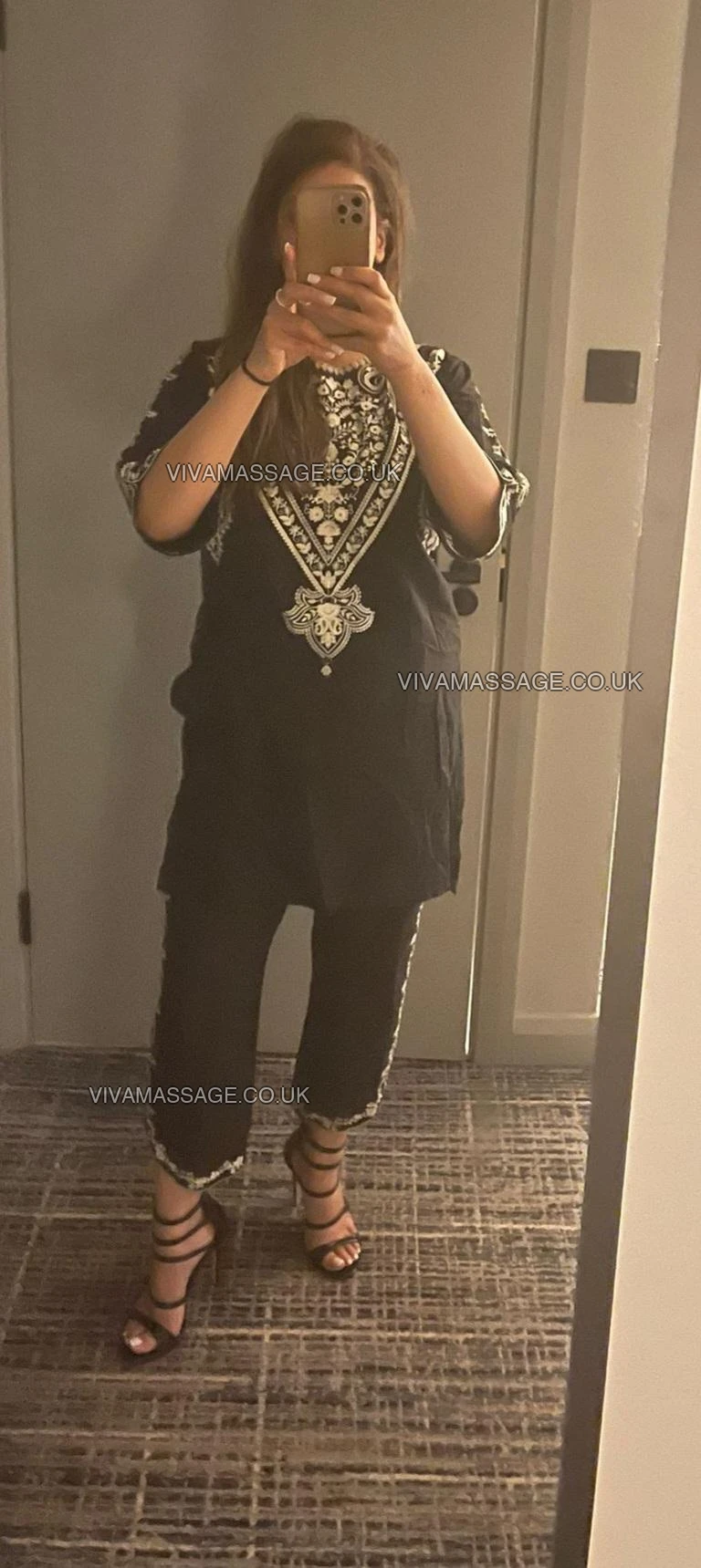 Photo 11 of Aleena Khan