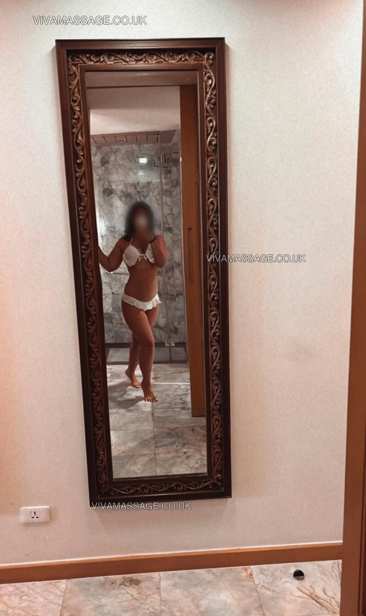 Photo 11 of Alexandra_USA25