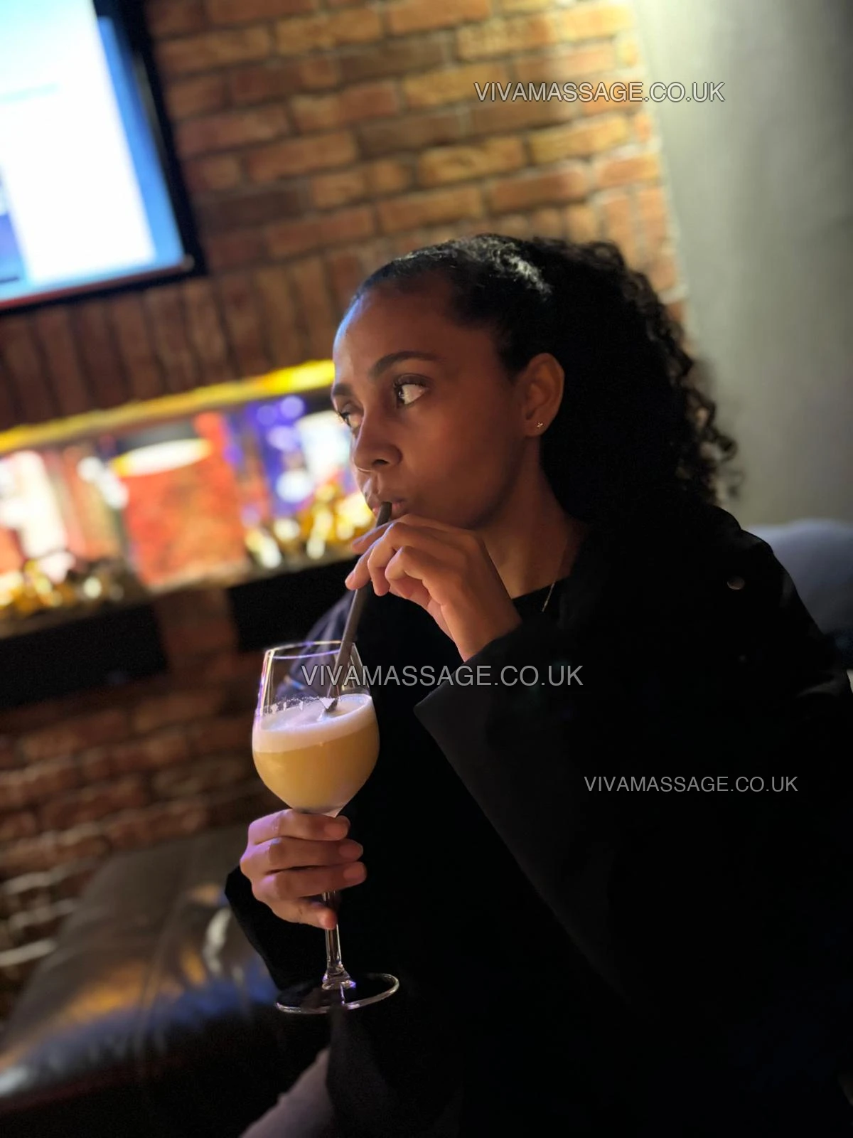 Photo 7 of Stunning Julia