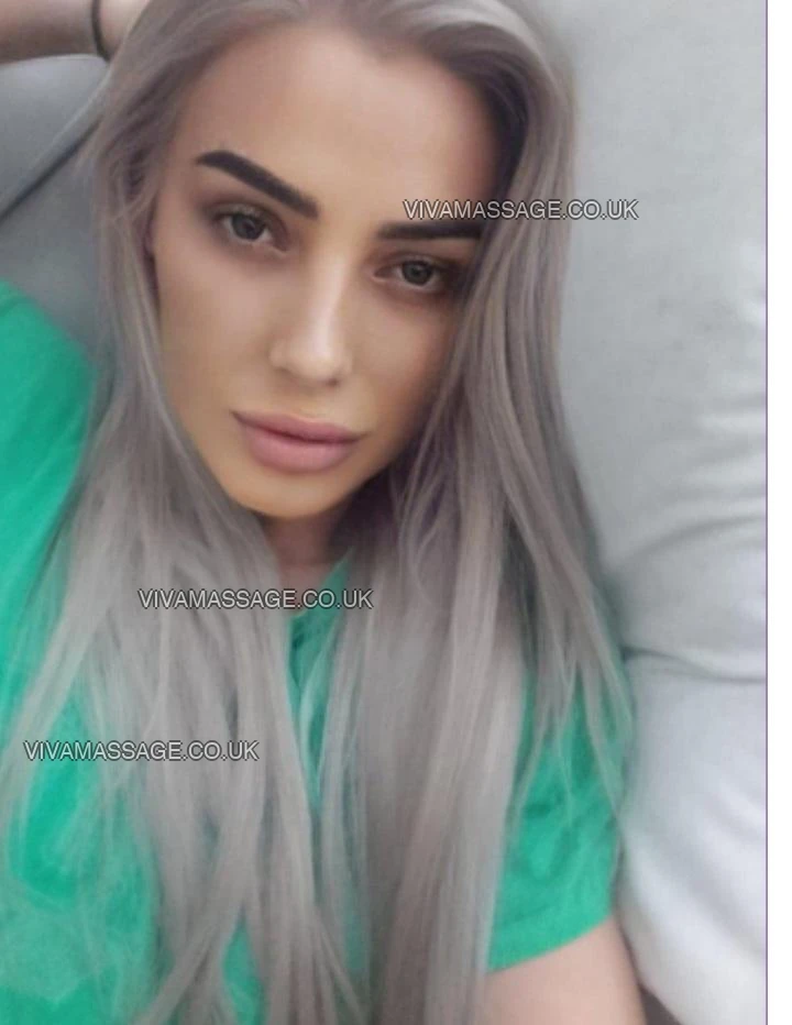 Photo 1 of Michelle.blonde.part