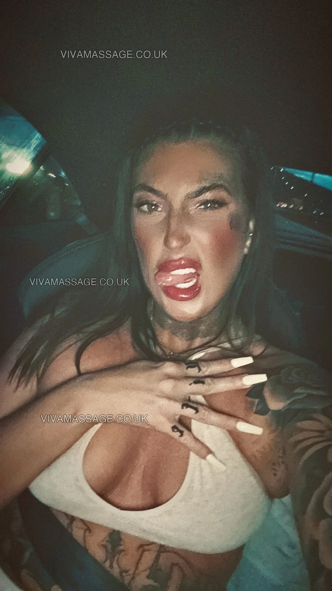 Photo 35 of Talia_UK