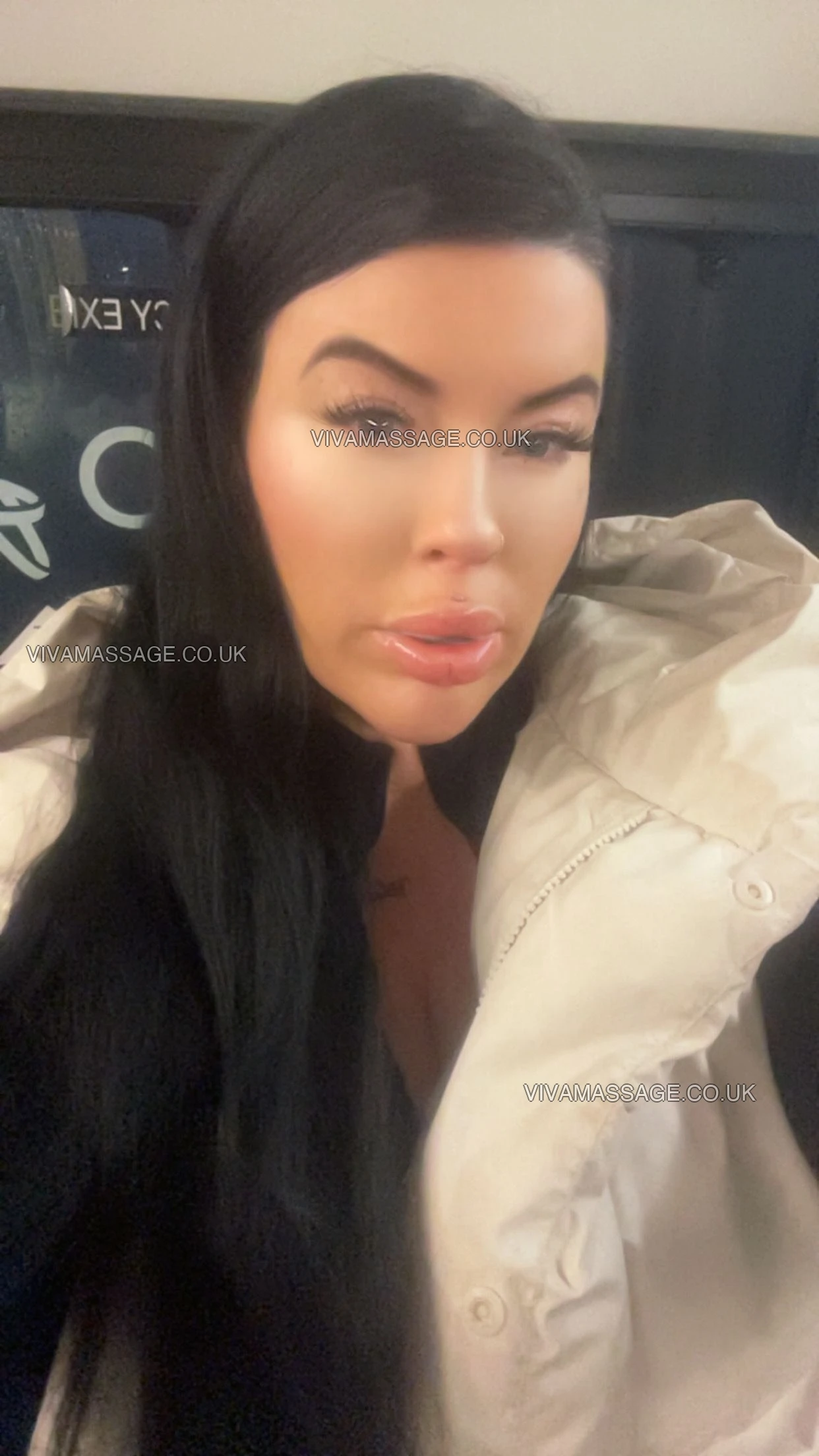 Photo 1 of LusciousLucy<3