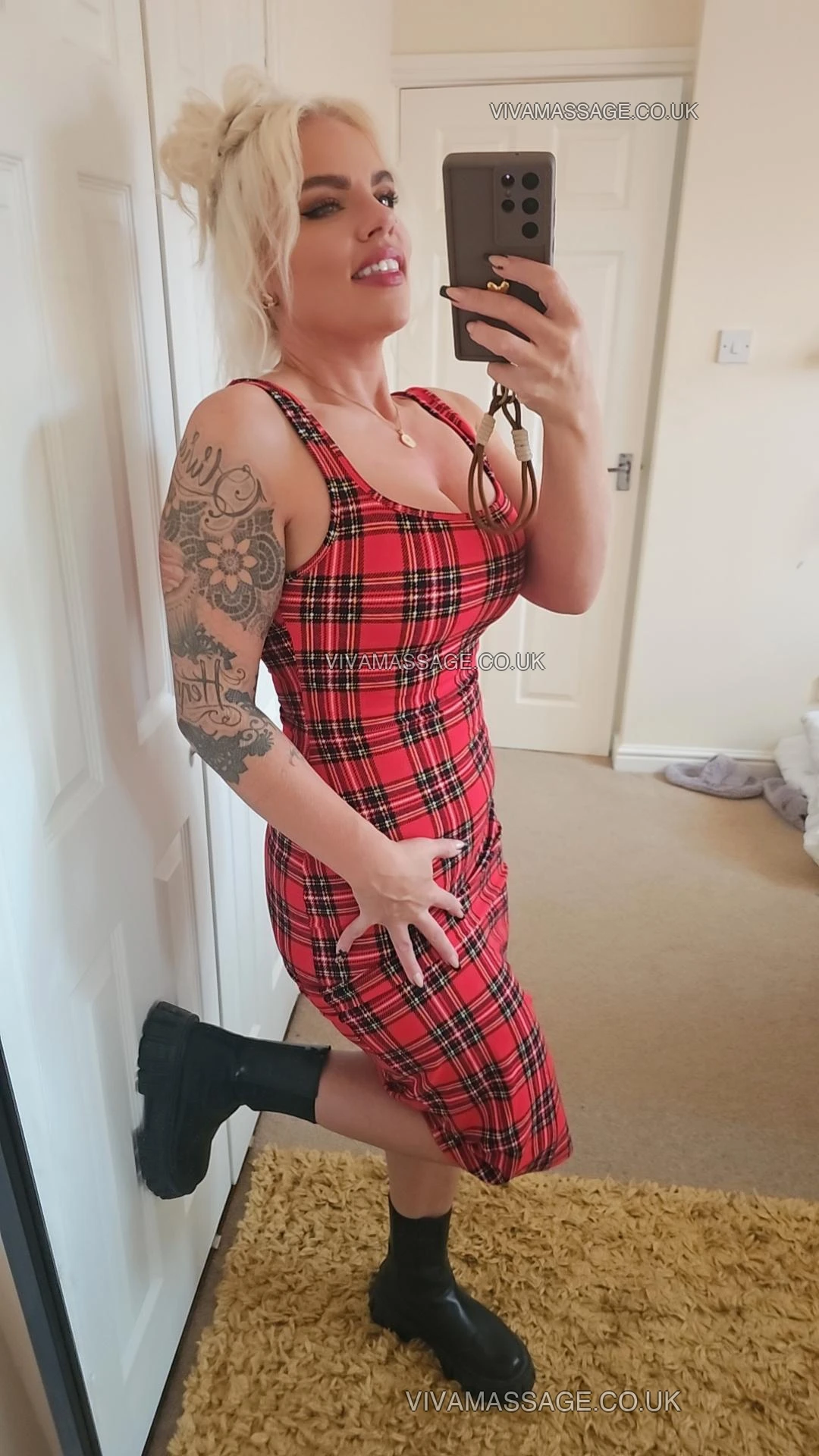 Photo 14 of Poisoned Peach 