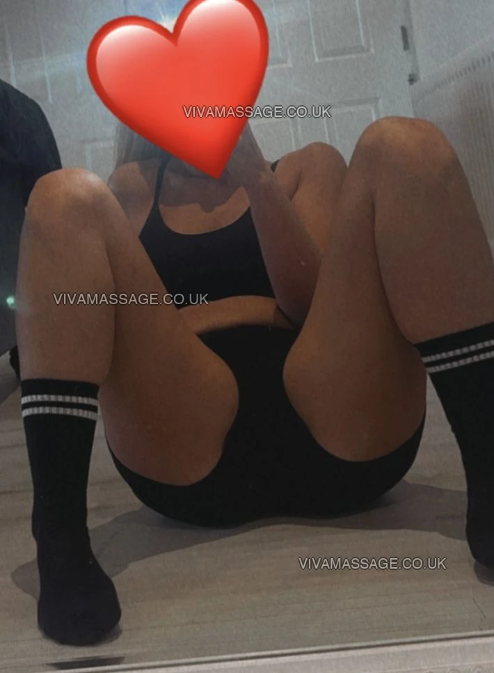 Photo 2 of Taylor_OUTCALL