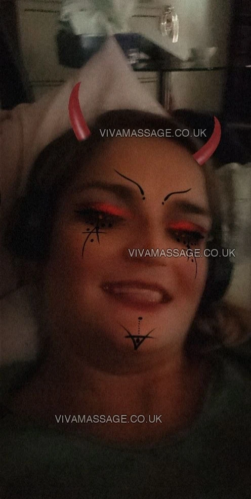 Photo 11 of Sexy.blonde.Roxy