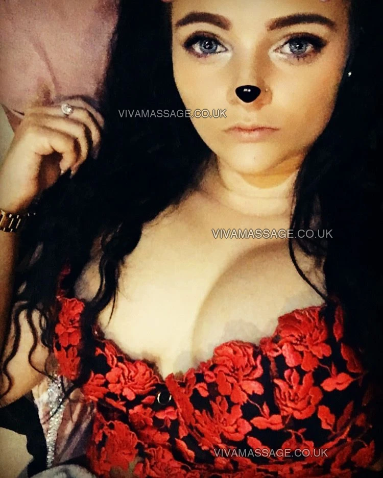 Photo 41 of larissa-rabbit