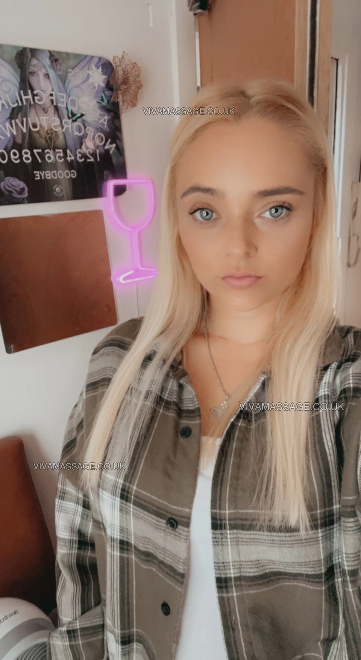 Photo 69 of larissa-rabbit