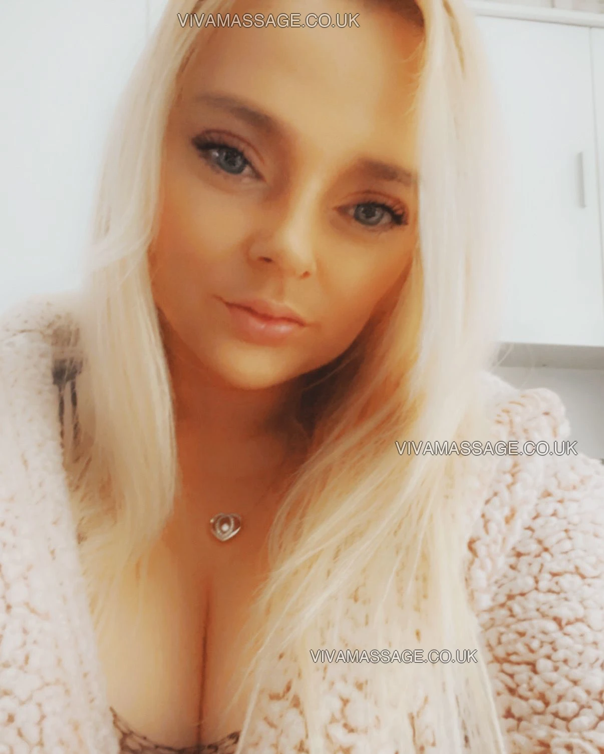 Photo 72 of larissa-rabbit