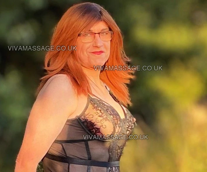 Photo 4 of ChantelleTV