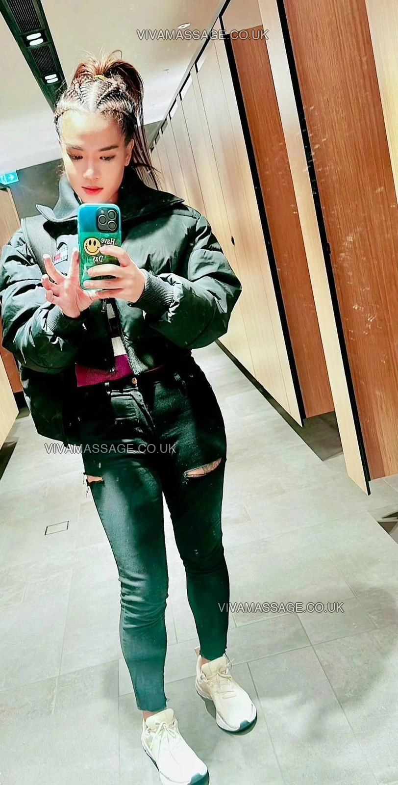 Photo 4 of Lisa_sexy_thai