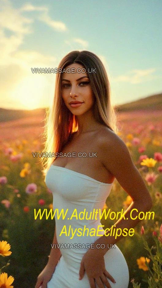 Photo 15 of AlyshaEclipse