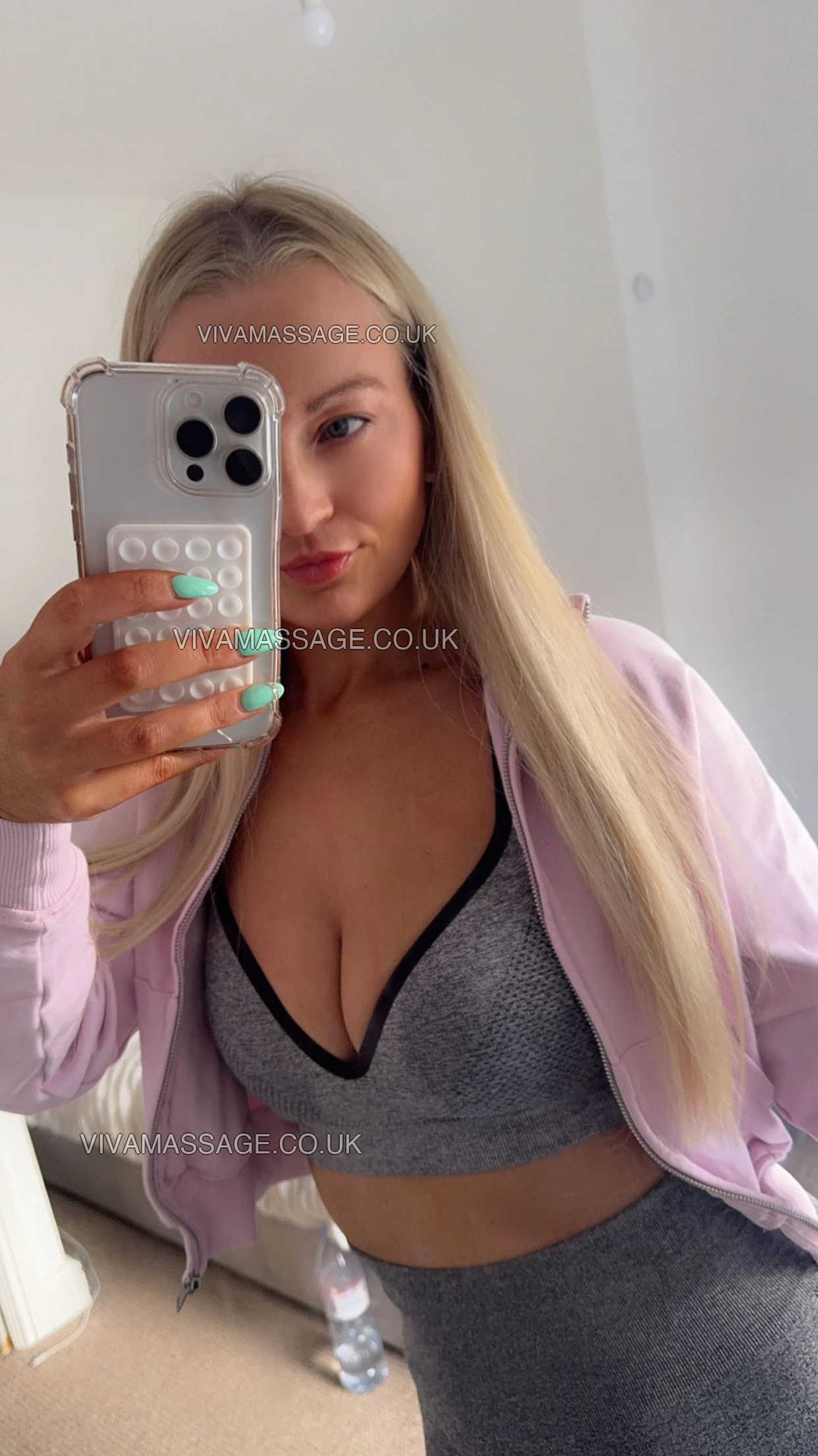 Photo 80 of honeybee242