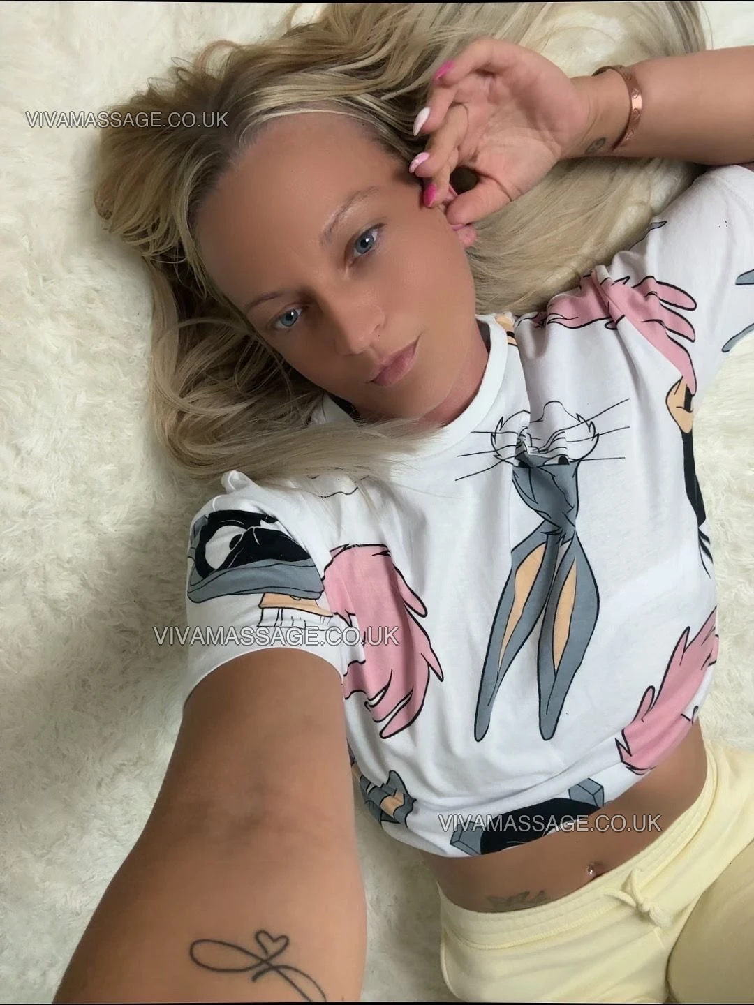 Photo 84 of honeybee242