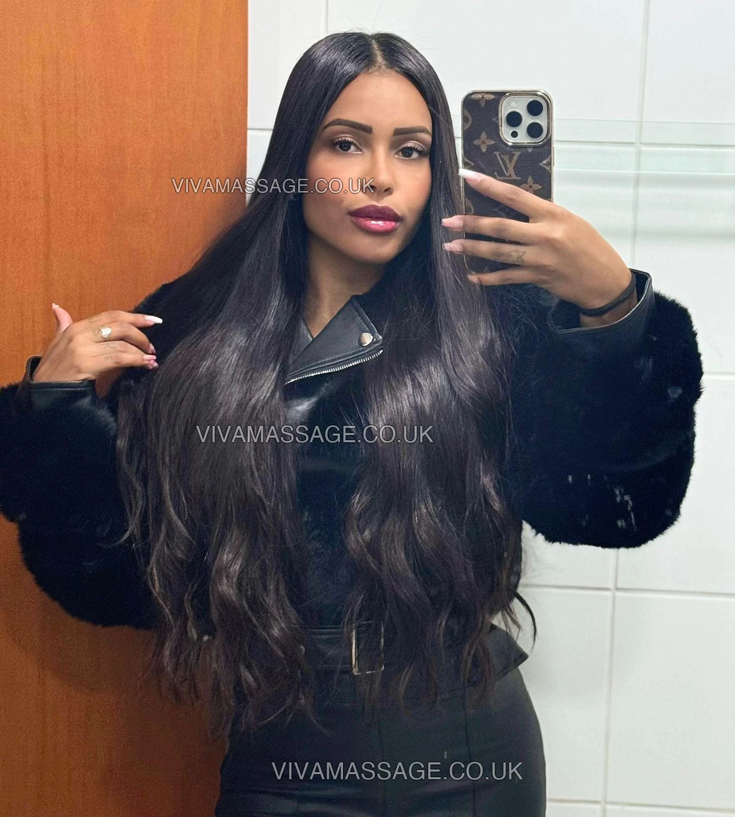 Photo 34 of SERENA GIRLFRIEND