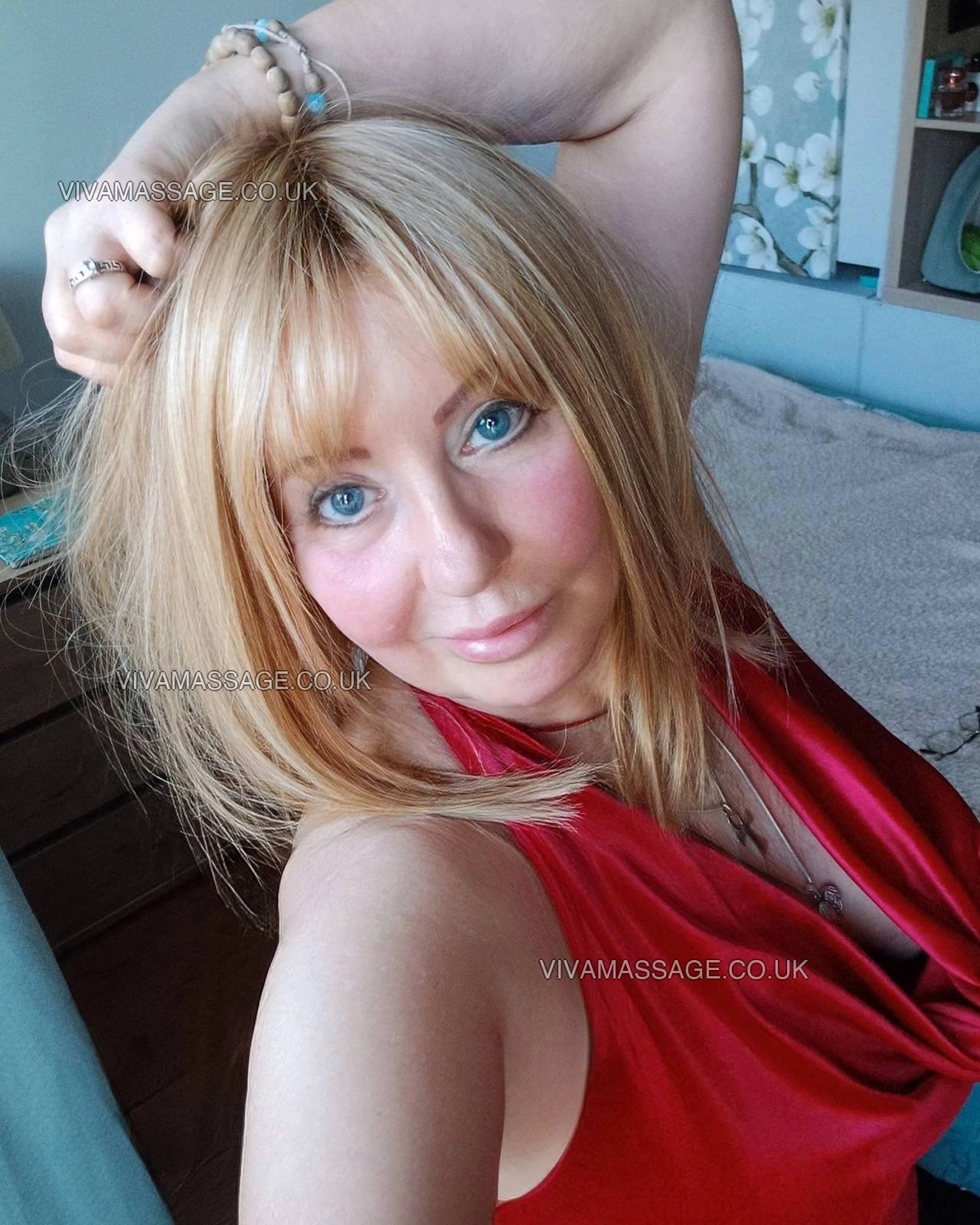 Photo 1 of Voluptuous Vivica X