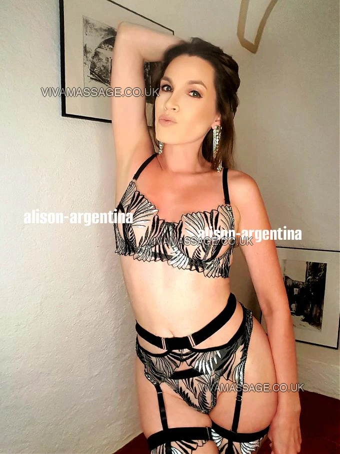 Photo 4 of alison-argentina