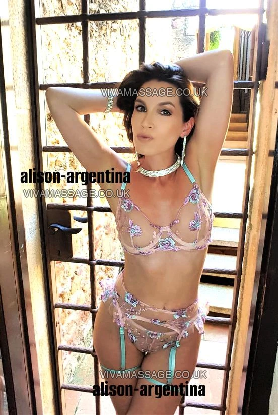 Photo 20 of alison-argentina