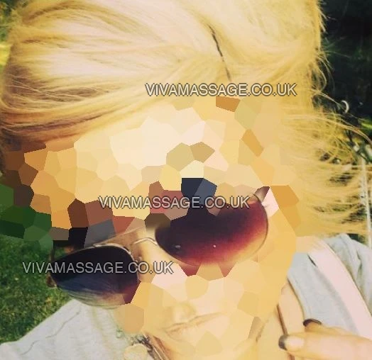 Photo 8 of HarleyFoxHQ