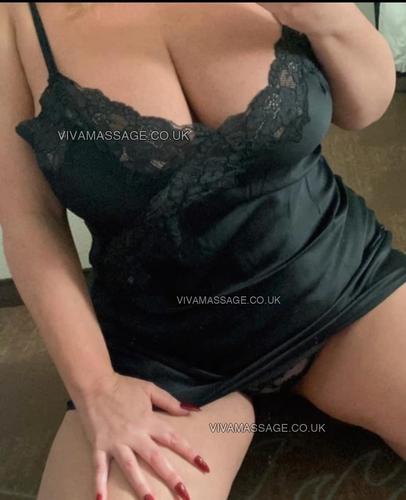 Photo 4 of Jessica40rabbit