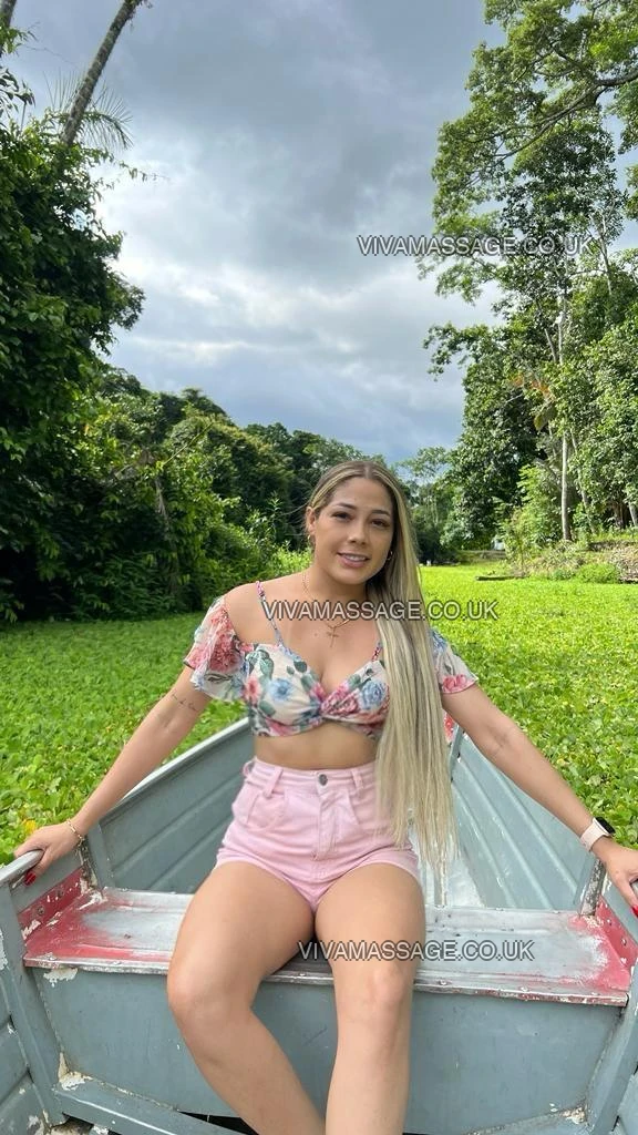 Photo 2 of Sofia Blonde