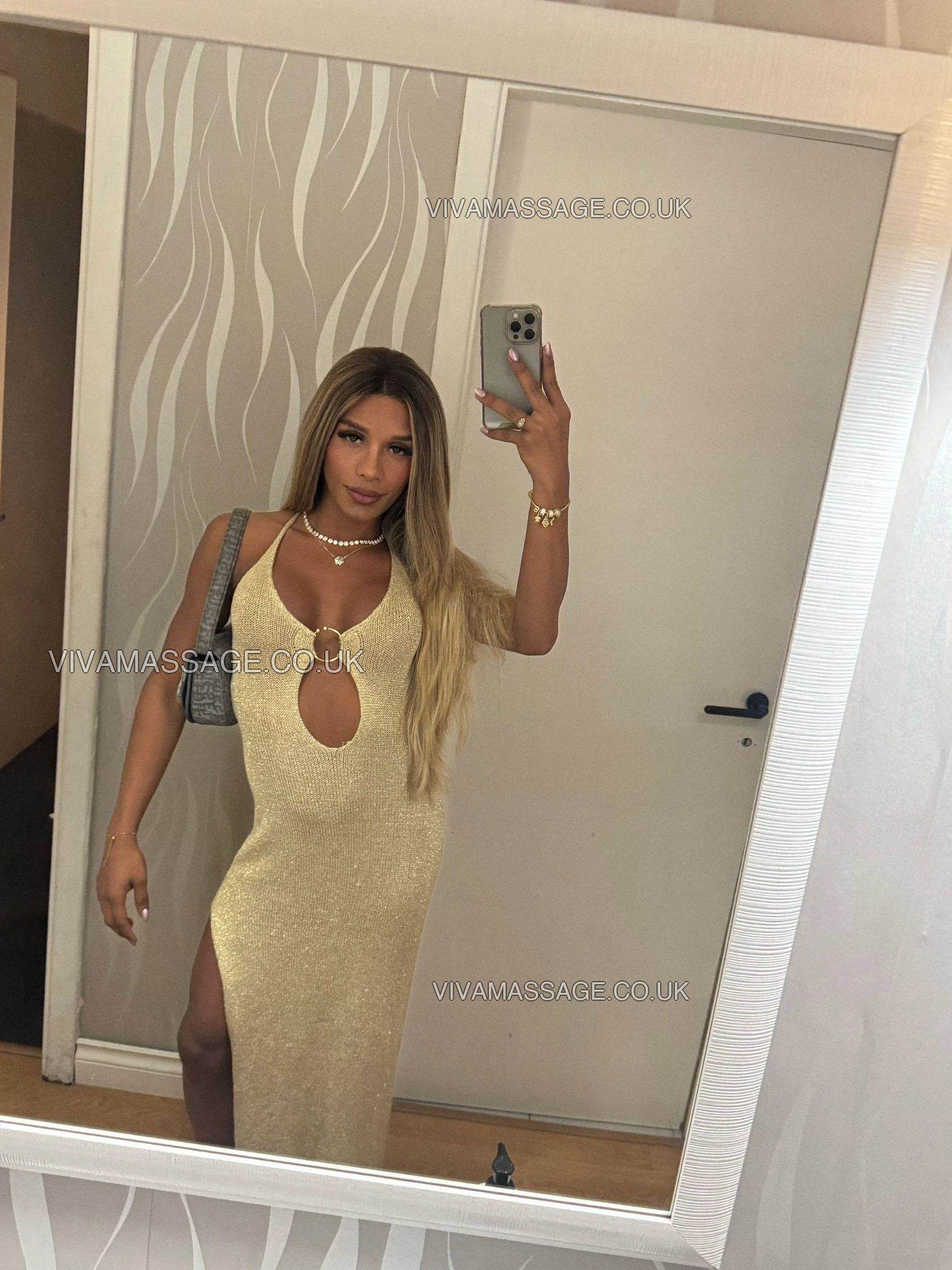 Photo 32 of CandyLunaLuxx