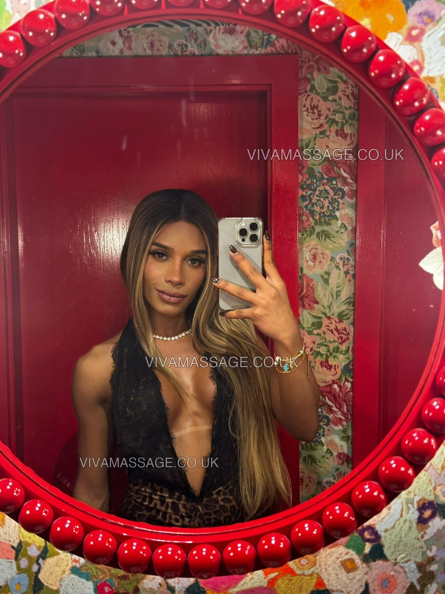 Photo 22 of CandyLunaLuxx