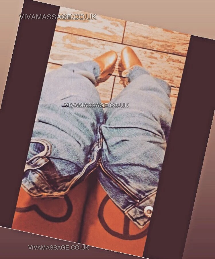 Photo 28 of Dirtydoll18