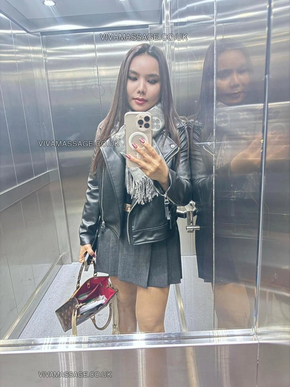 Photo 19 of Alicia Thai Girl