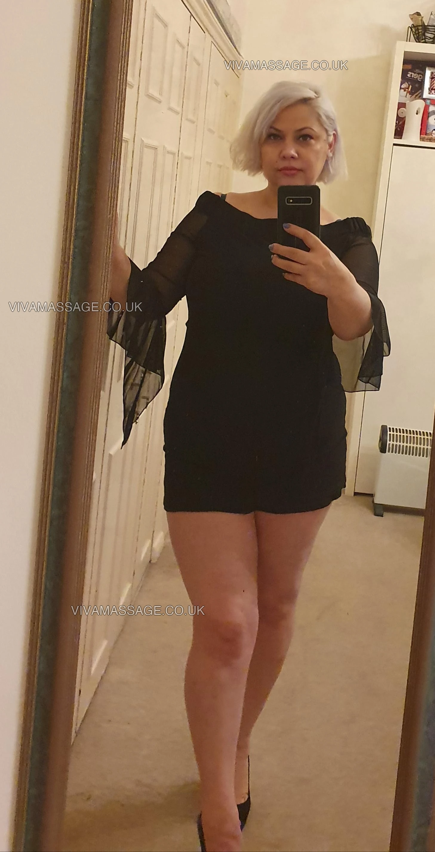 Photo 4 of Tina-massage