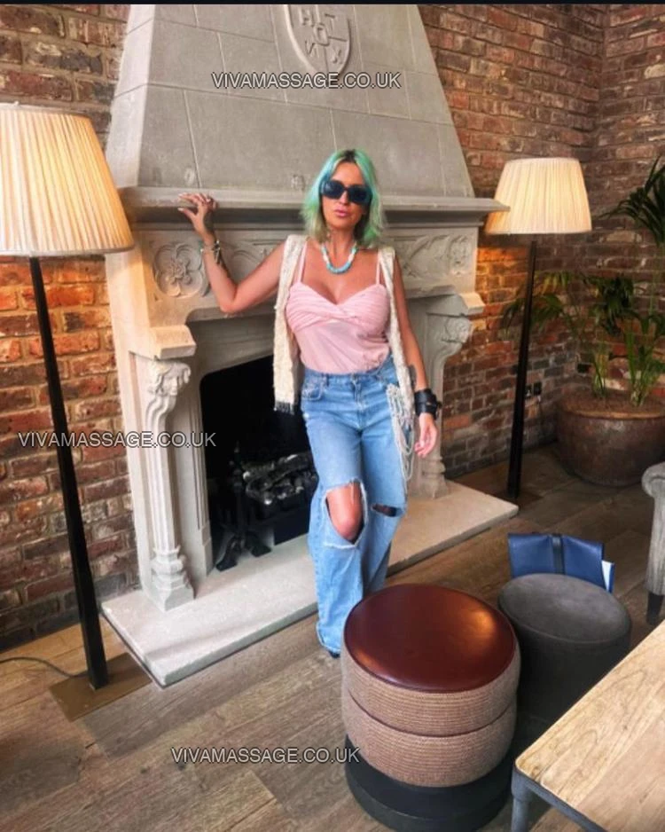 Photo 53 of Dirtydoll18